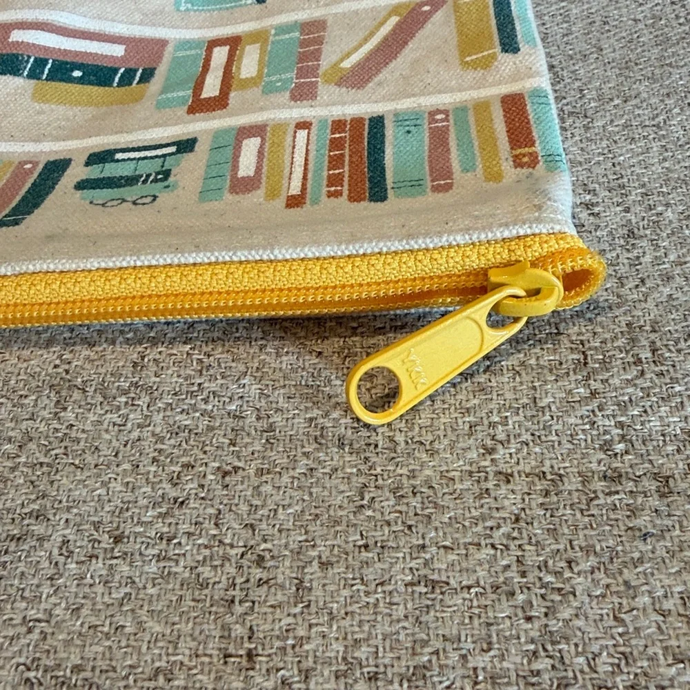 Out of Print Bookshelf Pouch Used